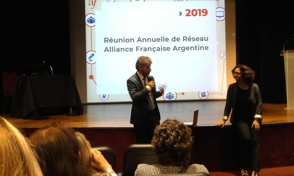La Directora de la Alianza Francesa de Bariloche asistió a una formación en Buenos Aires